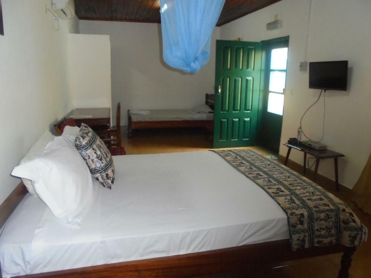 Residencialdes Bed & Breakfast Sao Tome Exterior photo